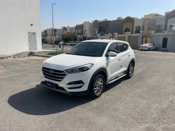 Hyundai Tucson I4 2.0L (Diesel) (Used)