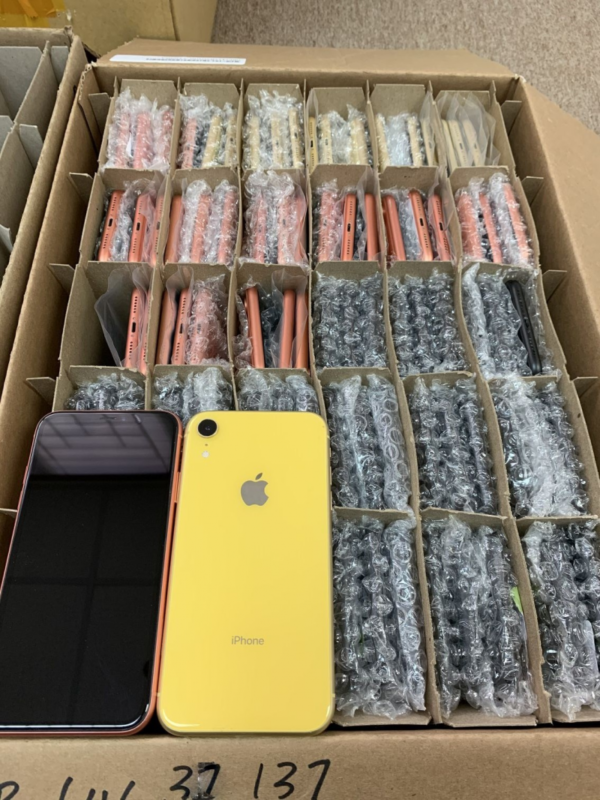 Wholesale iPhones in Bulk