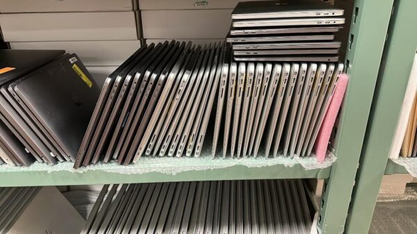 Apple Macbooks wholesale - Image 2